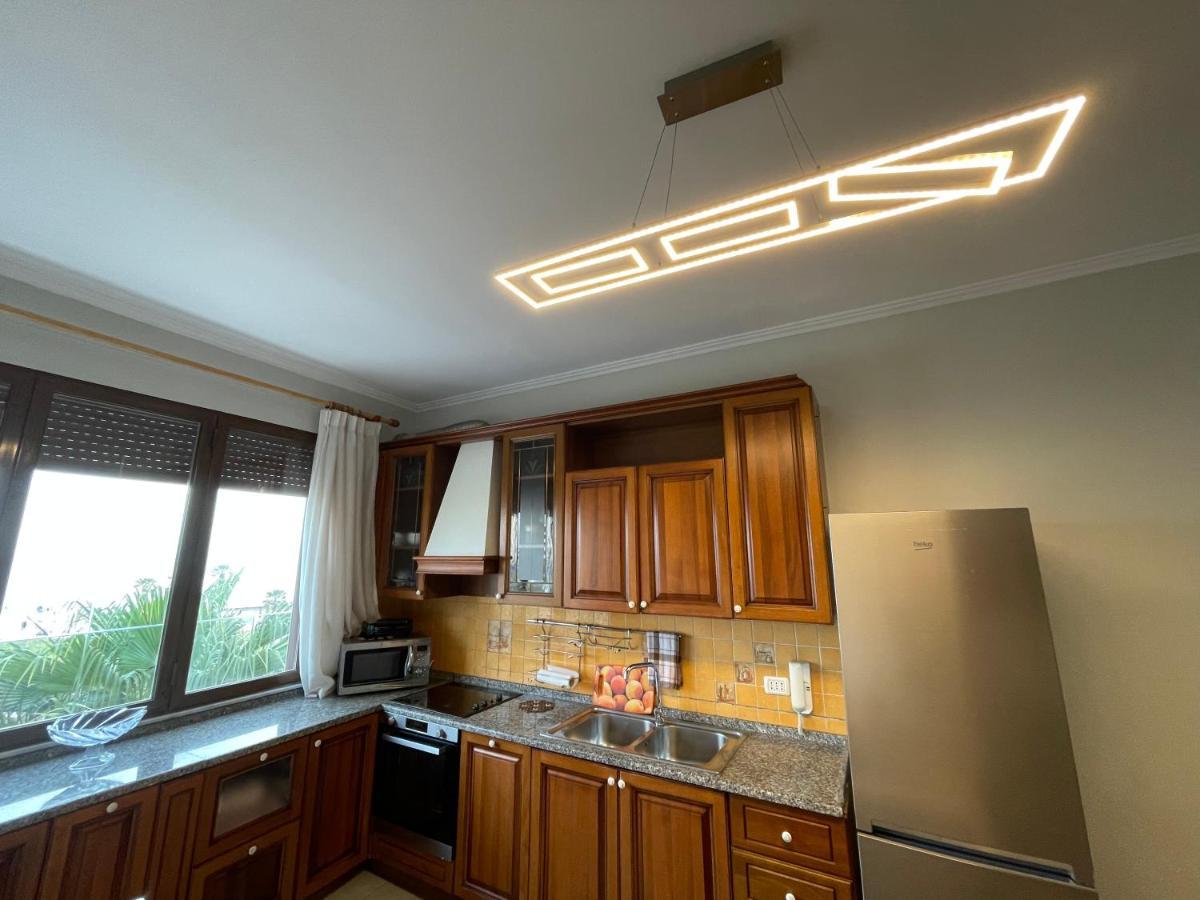 Peak Apartment Sea View In Vollga Durres #3 Exterior photo